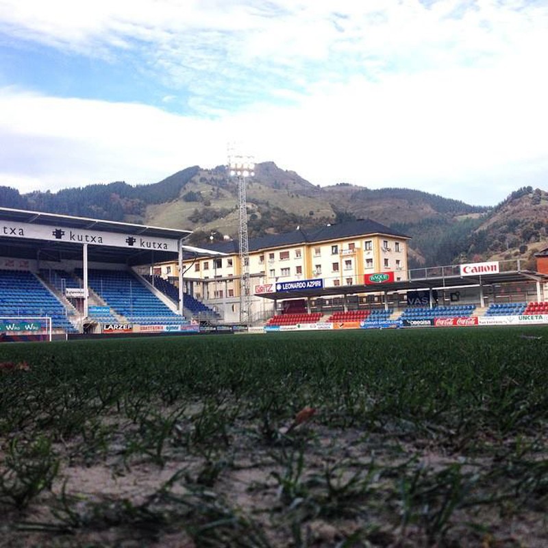 Eibar vs. Real Madryt - murawa