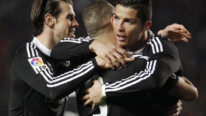 Manchester United &apos;approach Real Madrid for Bale and Ronaldo&apos;